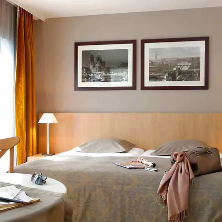 Adagio Montmartre 4* Parigi