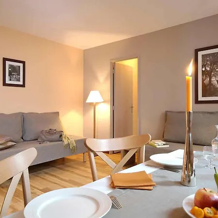 Adagio Montmartre Aparthotel Parigi