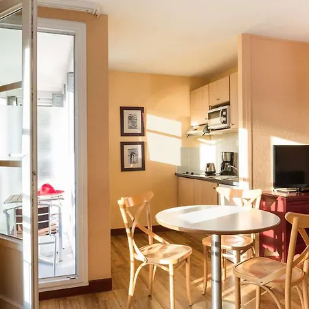 Adagio Montmartre Aparthotel