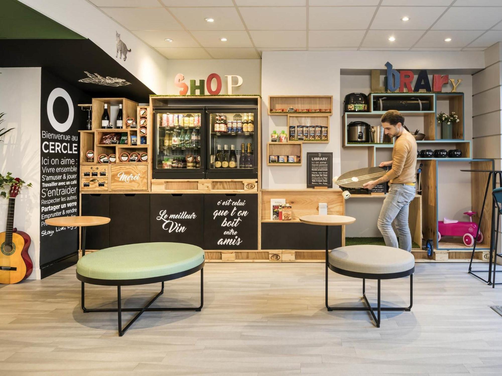 Aparthotel Adagio Montmartre Parigi