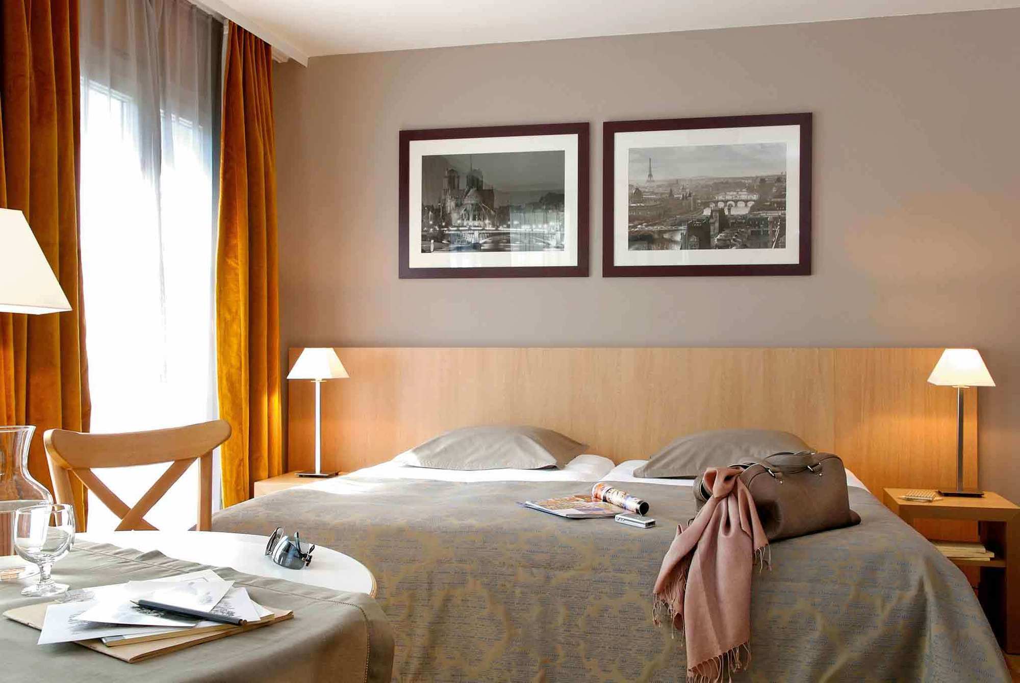 Adagio Montmartre 4* Parigi